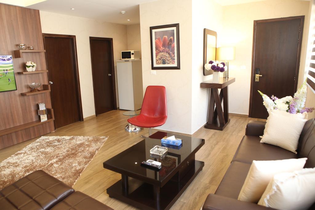 Dreams Apartment *